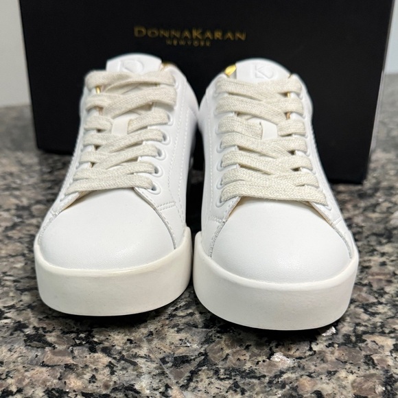 Donna Karan Donna - Lace Up White and Gold Sneakers NWT 5.5 - Picture 6 of 12
